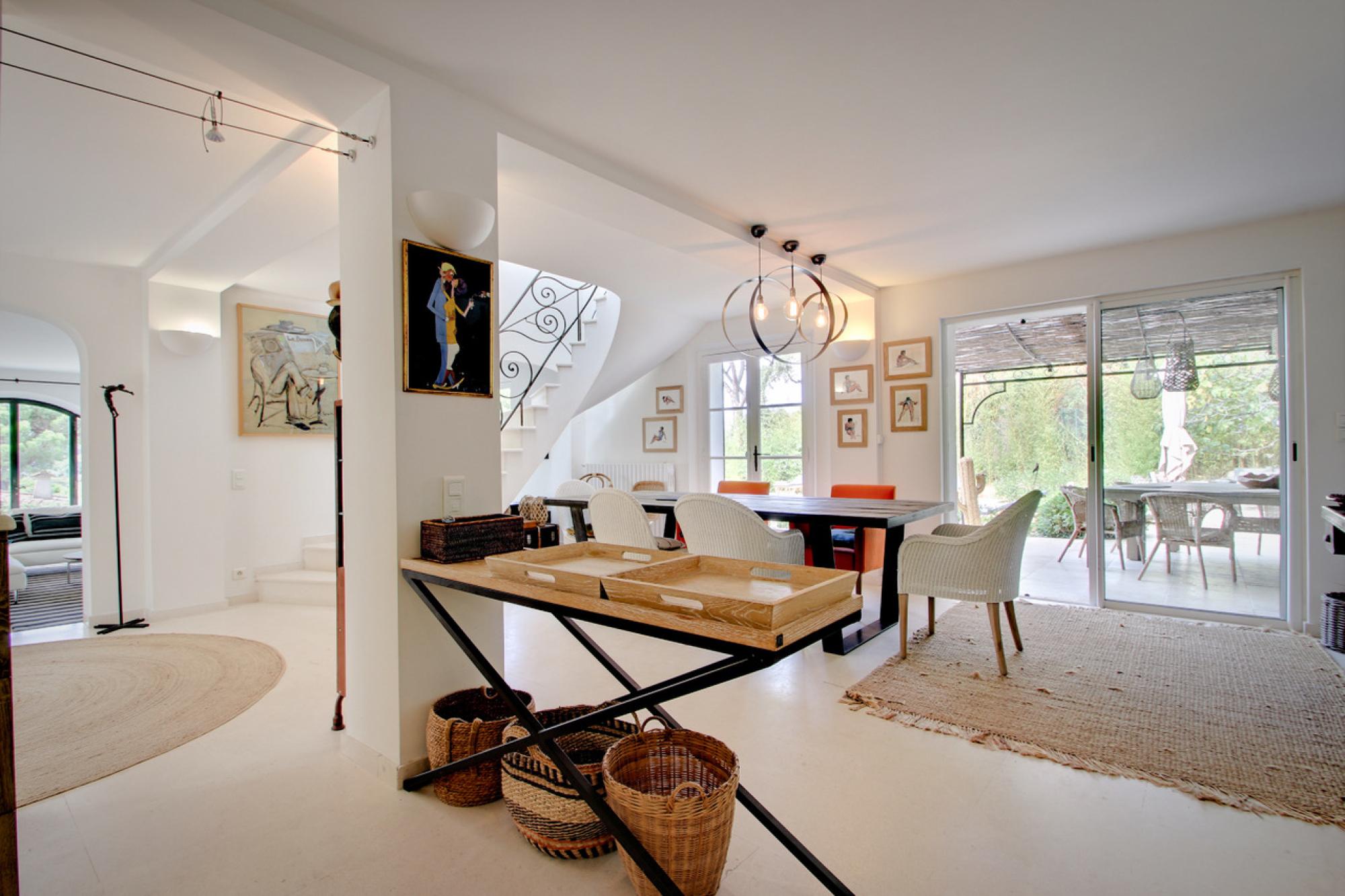 Comme Avant — 8