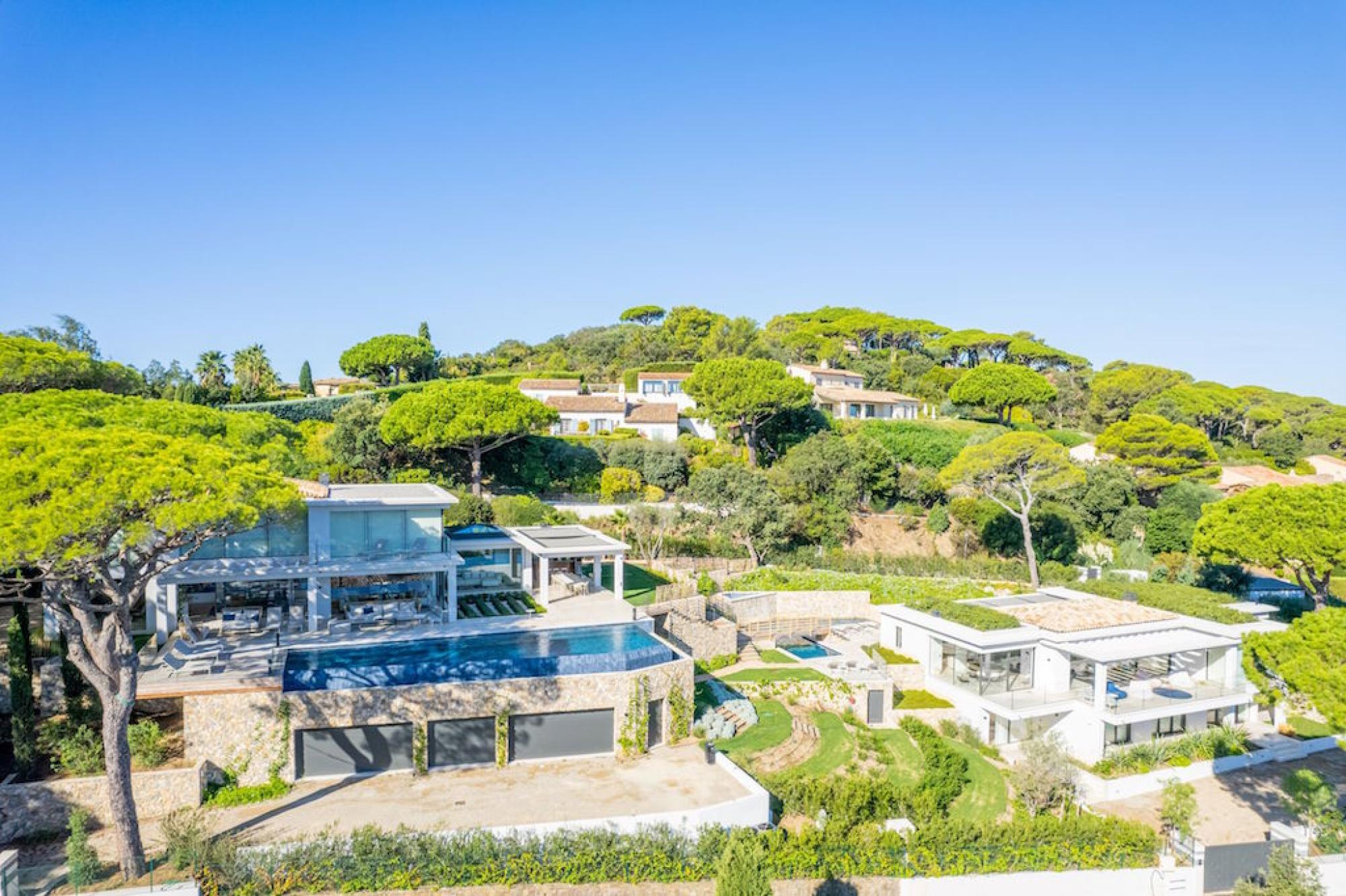 Villa Andromeda — 1