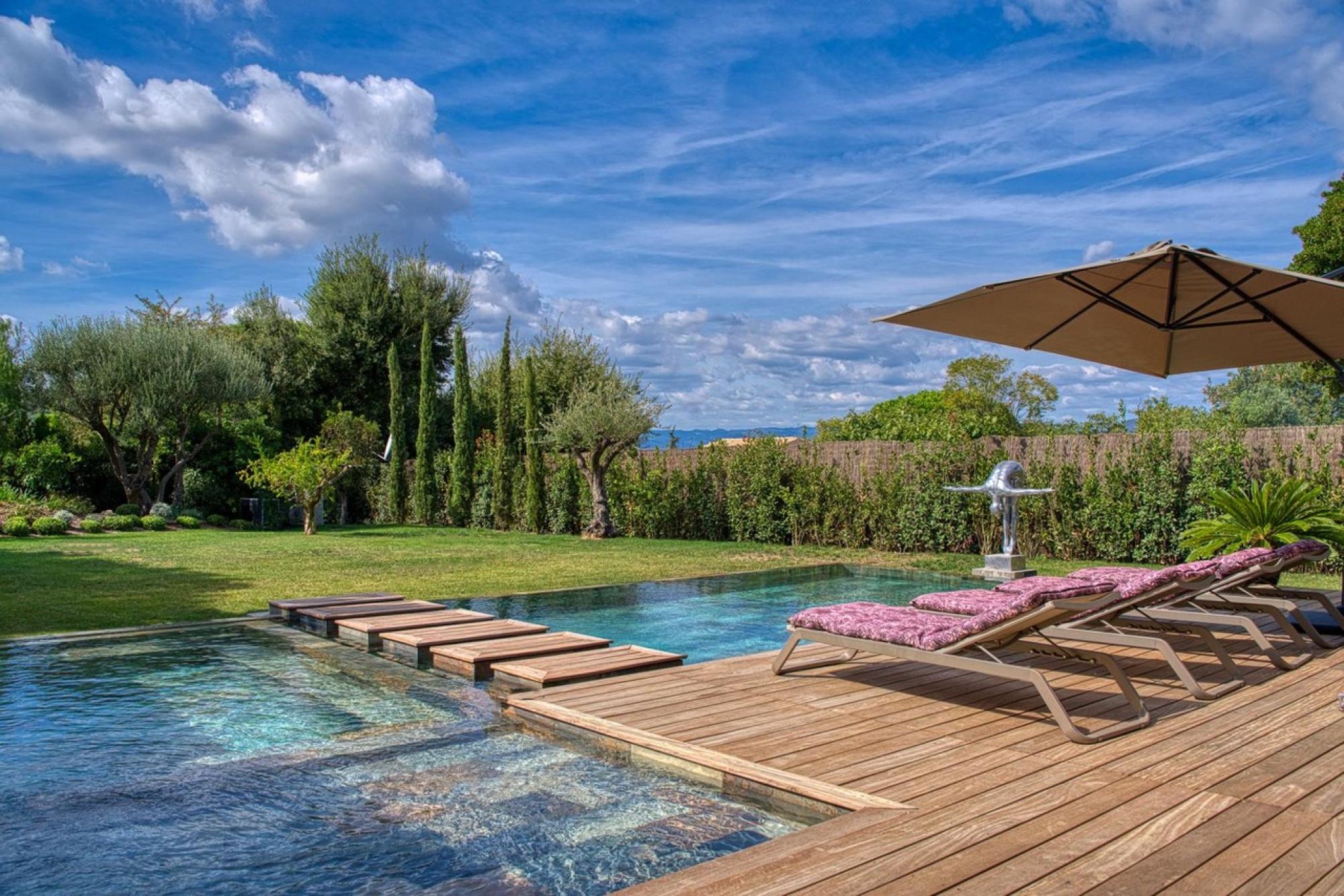 Villa Tropical — 2